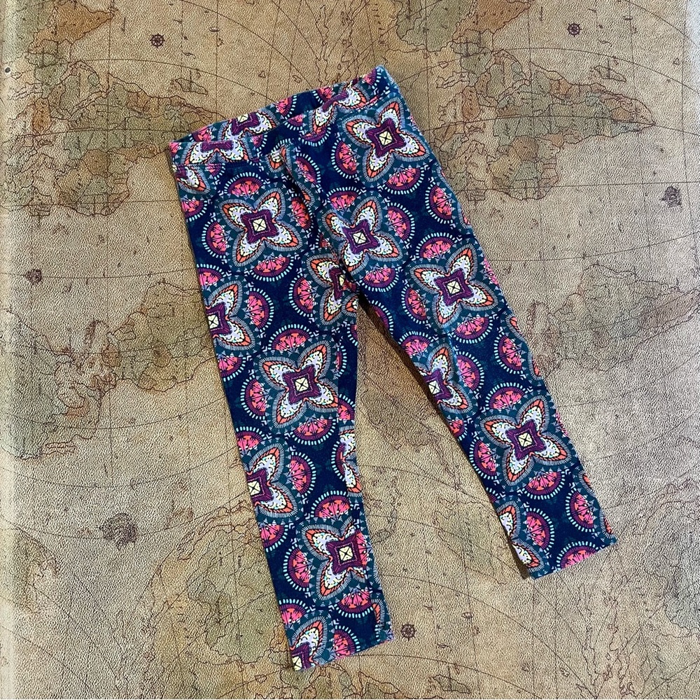 Gymboree patterned leggings 2T